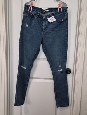 Levi's Medium Blue Skinny Jeans with Light Distress